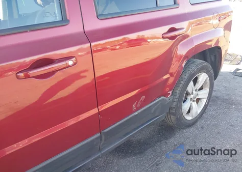 2017 Jeep Patriot Latitude Fwd from USA, damaged, VIN 1C4NJPFB9HD183911